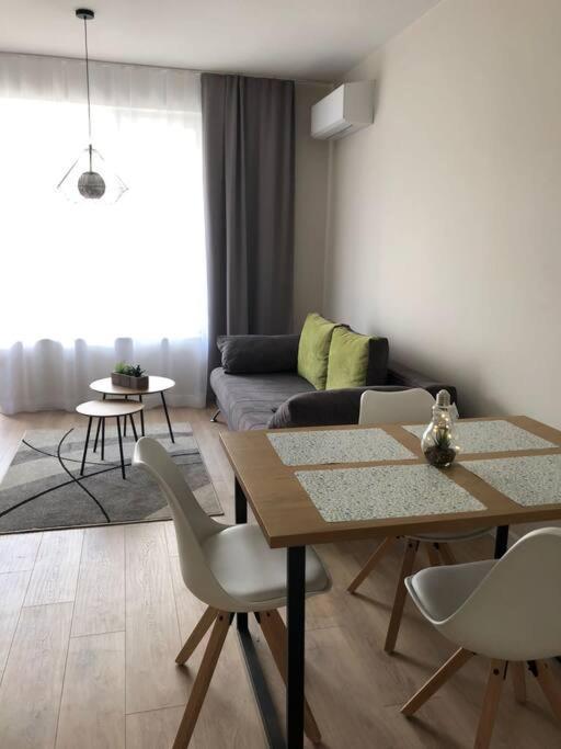 *Hot* Main Square Brand New Luxury Apartment Burgas Ngoại thất bức ảnh